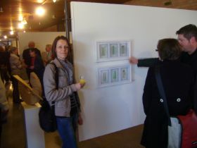 Friedberger Kunstausstellung, 32., Vernissagegäste bei meinen Exponaten, trio o. titel  u.  t.r.i.o  o.  t.i.t.e.l  1.412  1498.jpg