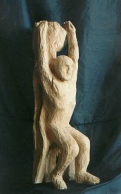 Raumkunst - Atlas minimus, Pappelholzskulptur, ca. 70cm, Frühjahr 1991.jpg